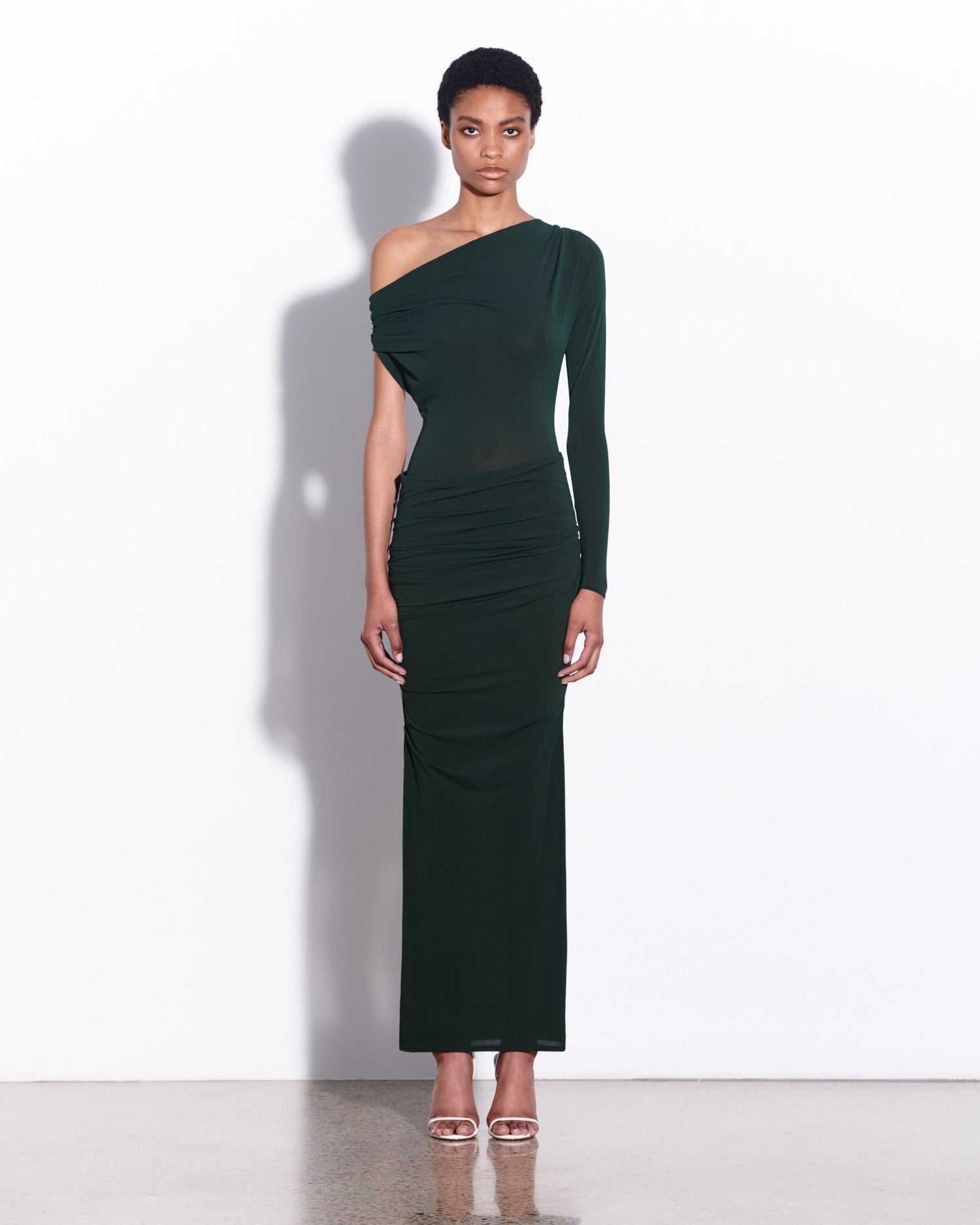Asymmetric Drape Column in Crepe Jersey Alex Perry Asymmetric Drape Column in Crepe Jersey Alex Perry