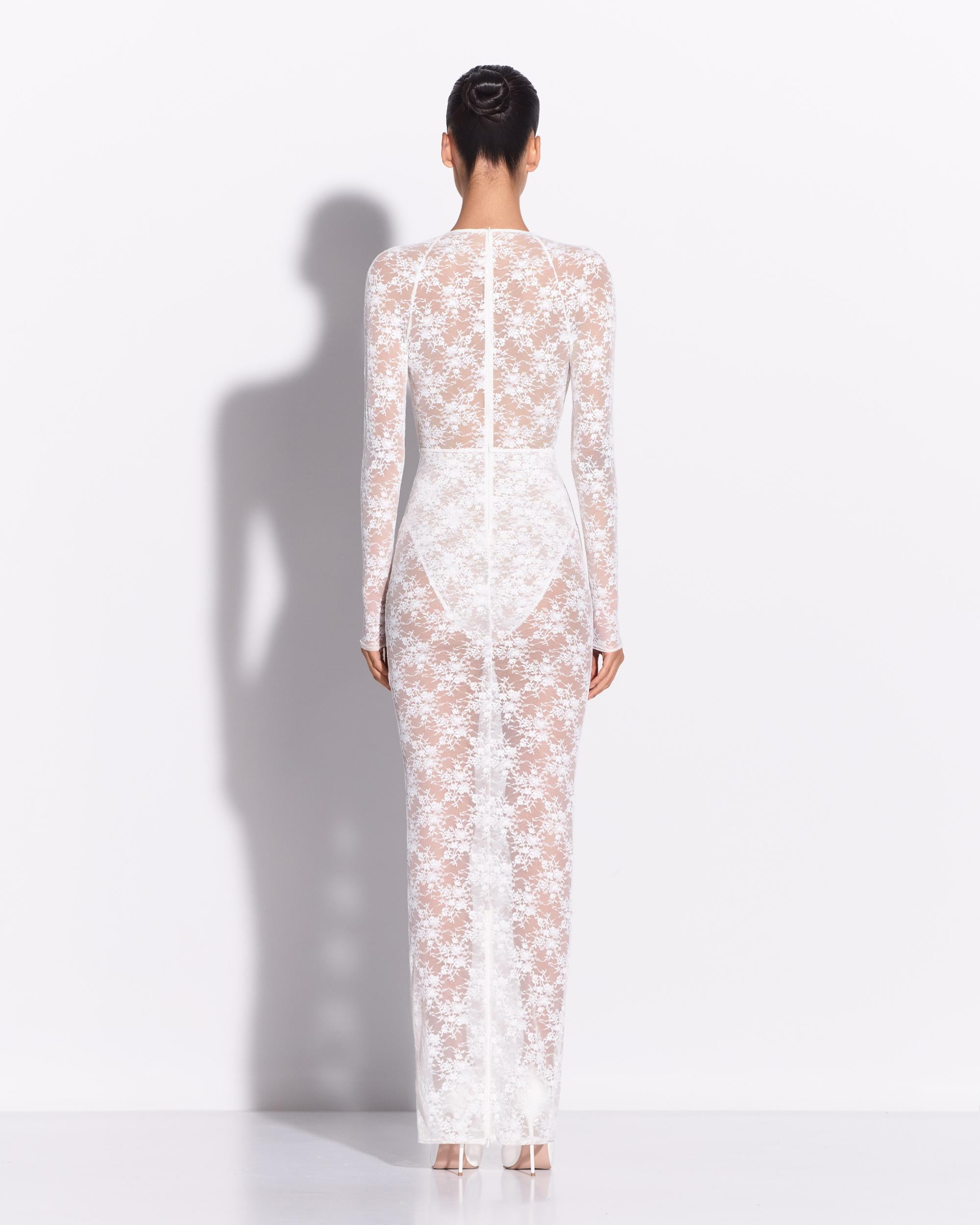 Long Sleeve Halter Column in Lace