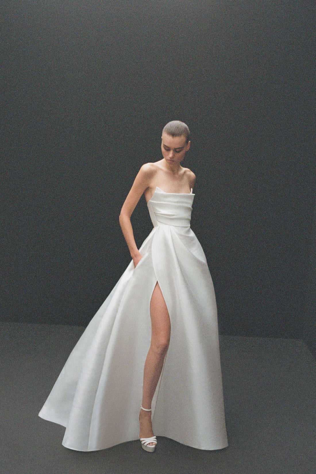 Alex Perry Bride Spring Summer 2025 — Olivia