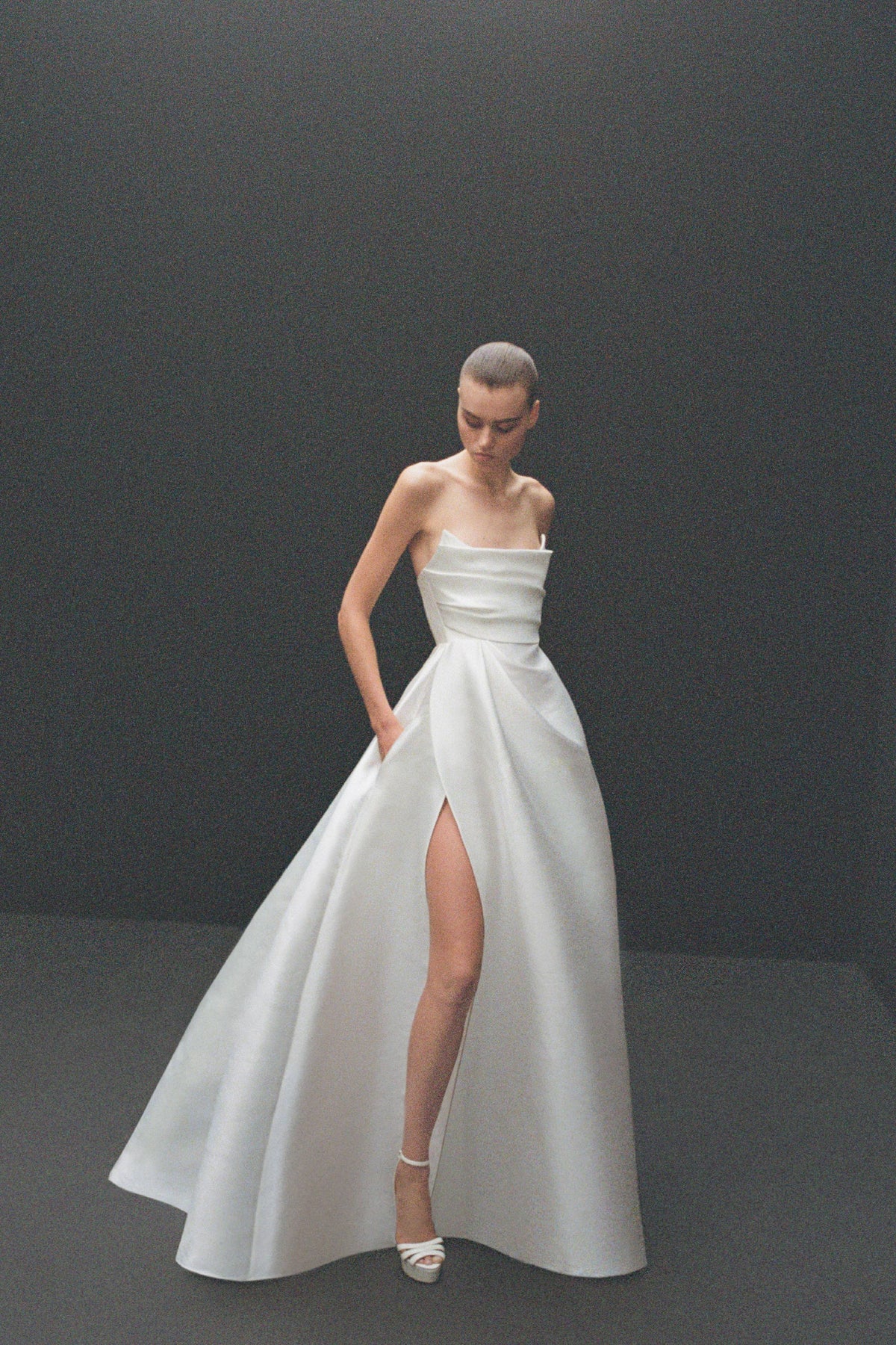 Alex Perry Bride Spring Summer 2025 - Olivia