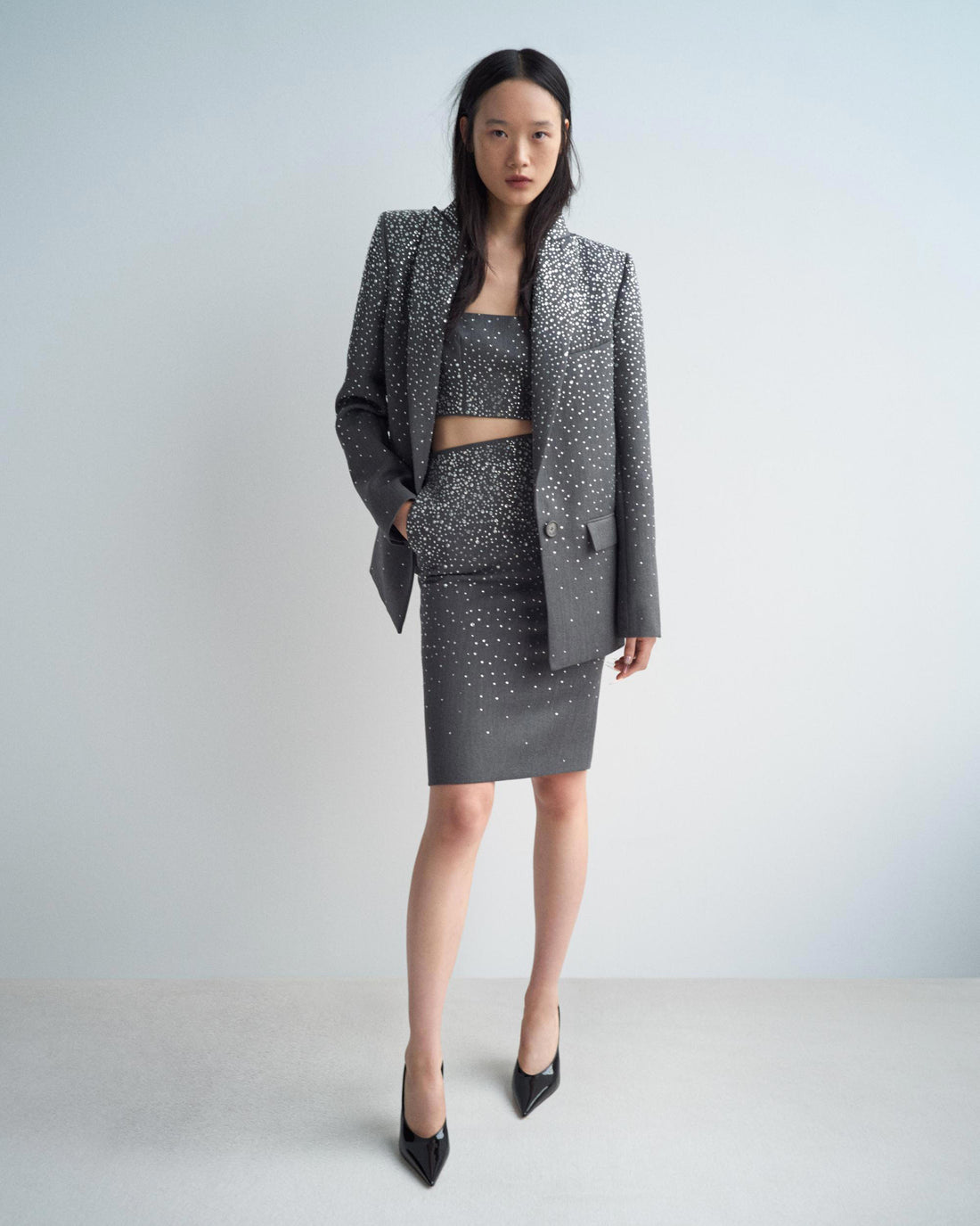 Alex Perry Fall Winter 2025 Look 21 — Single Breasted Oversize Blazer in Crystal Suiting