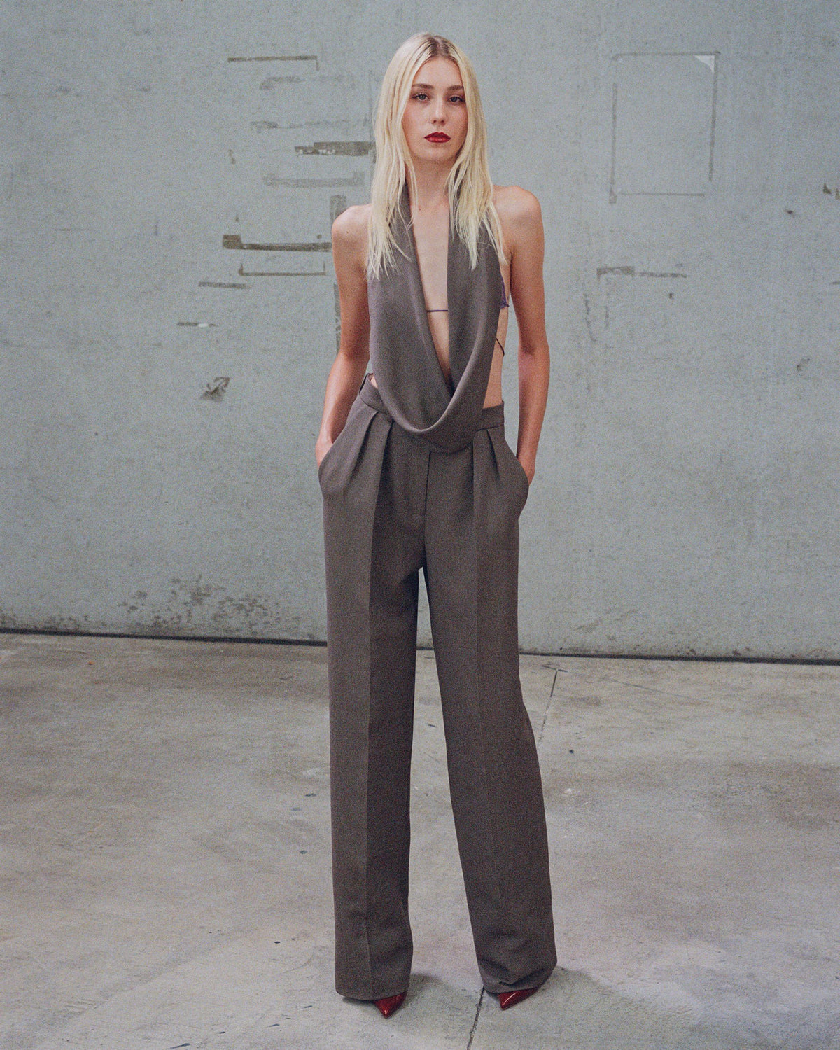 Alex Perry Pre Fall 2025 Look 20 - Halter Top in Wool Suiting, Bikini Top in Lace & Tailored Trouser in Wool Suiting