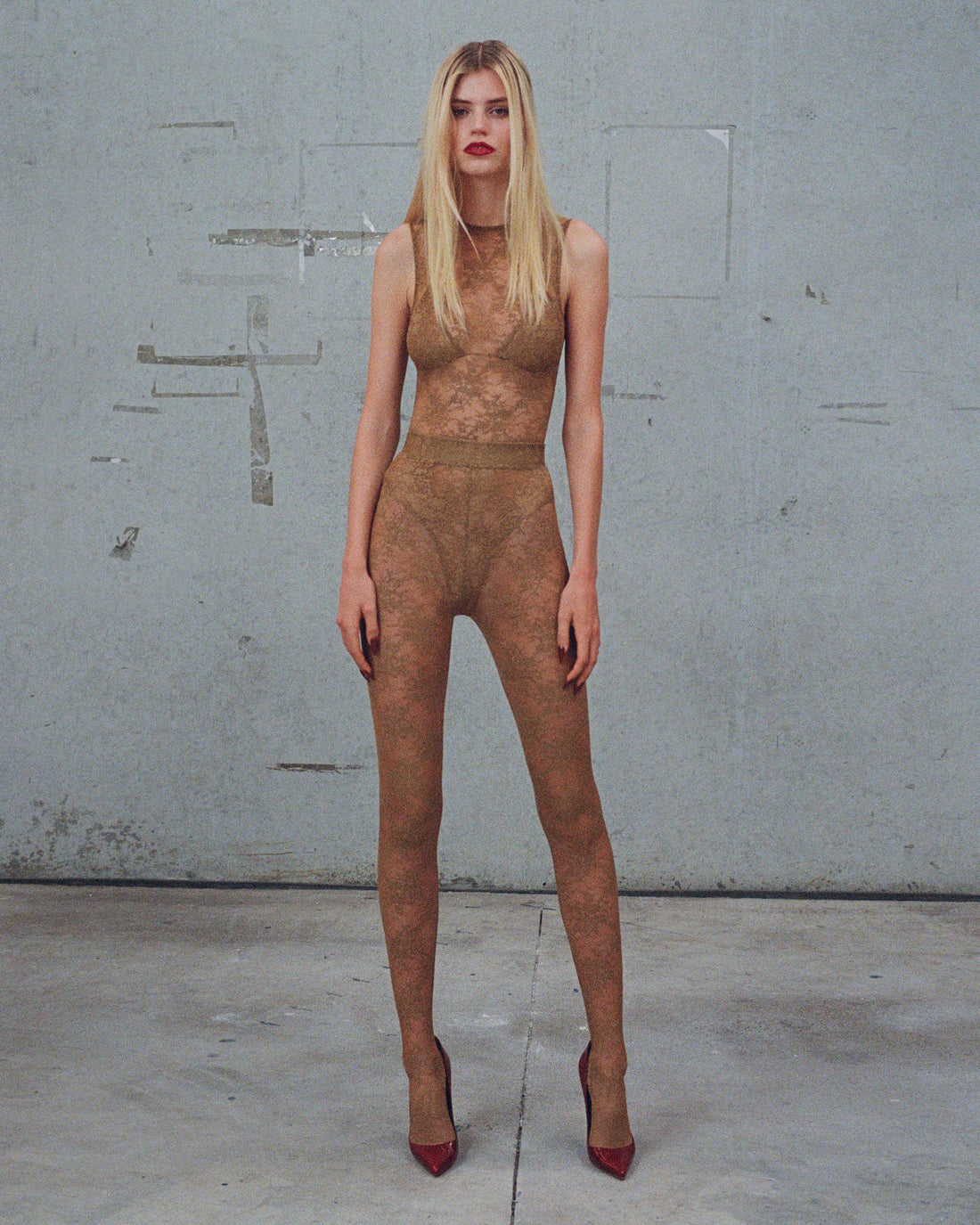 Alex Perry Pre Fall 2025 Look 29 — Sleeveless Bodysuit in Lace, Bikini Top in Lace & Stocking in Lace