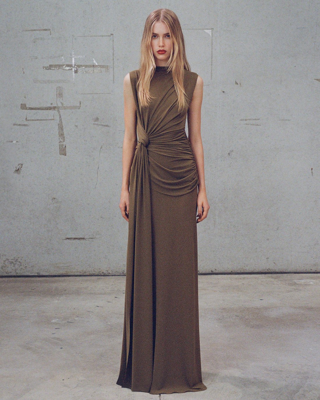 Alex Perry Pre Fall 2025 Look 35 — Sleeveless Twist Gown in Crepe Jersey