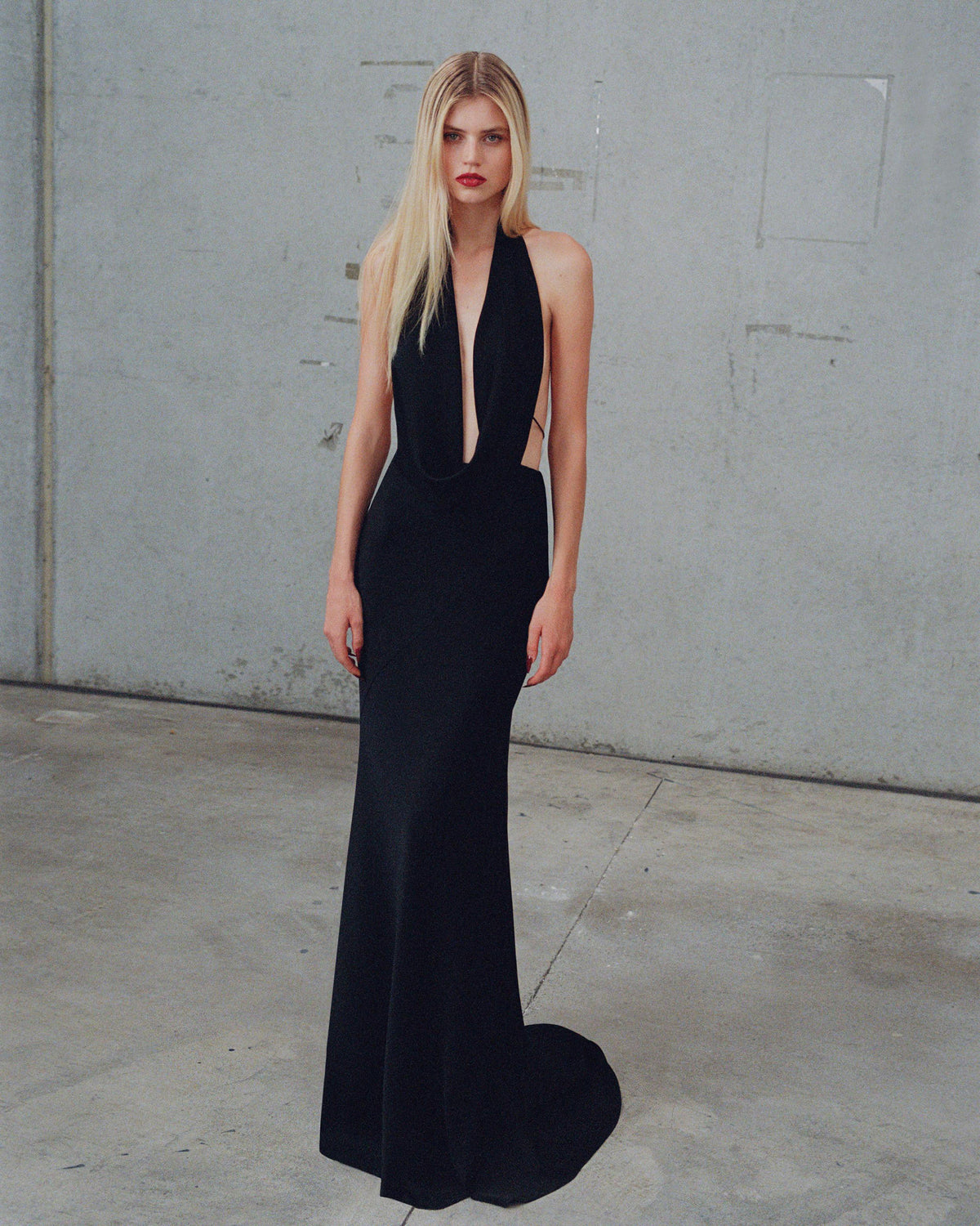 Alex Perry Pre Fall 2025 Look 52 - Halter Draped Gown in Satin Crepe