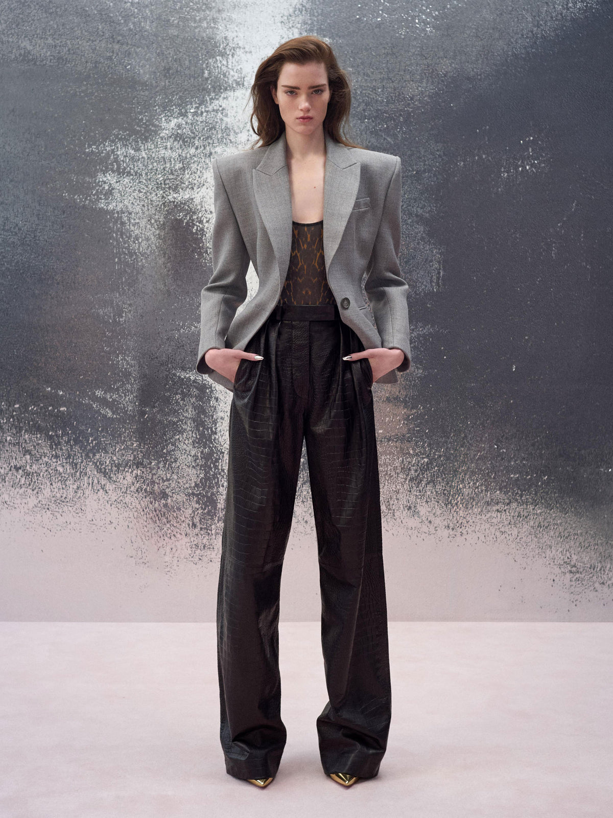 Alex Perry Resort 2026 Look 10 - Single Breasted Contour Blazer in Wool Suiting, Singlet Bodysuit in Stretch Mesh…