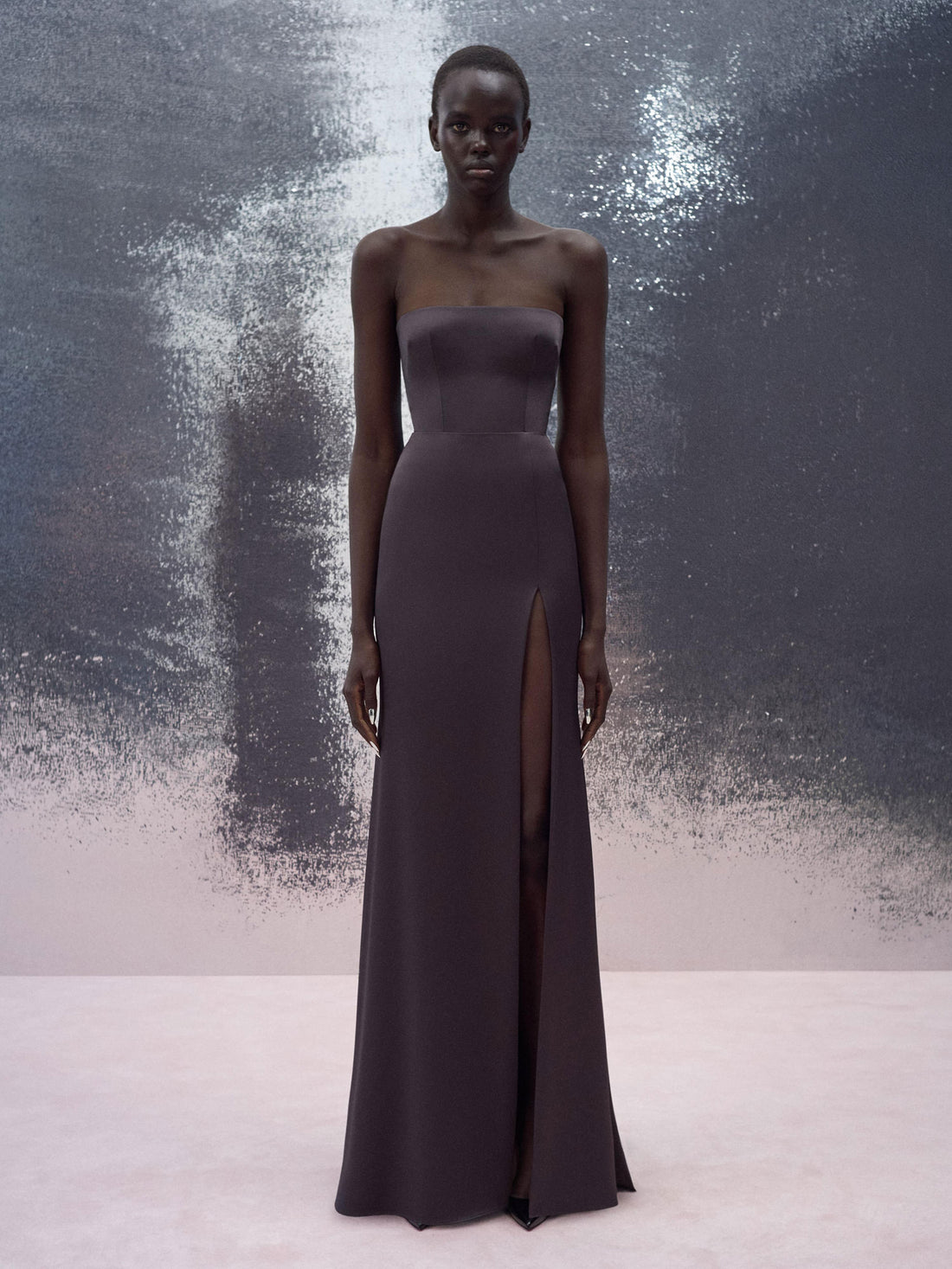 Alex Perry RE26 — Look 34
