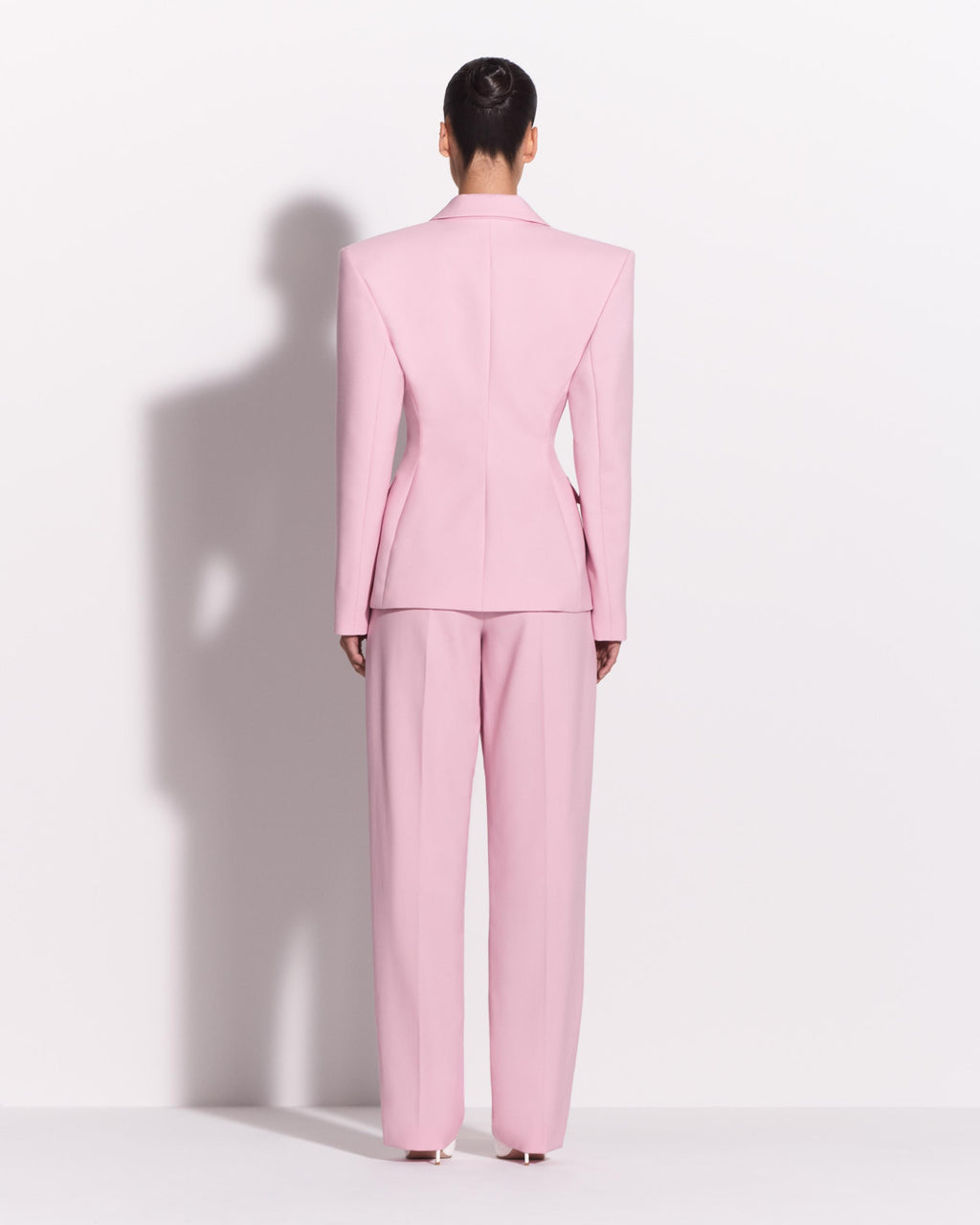 Single Breasted Contour Blazer in Wool Suiting