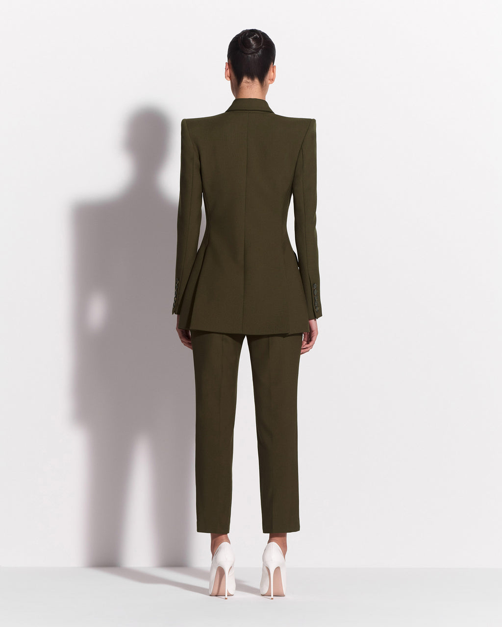 Single Breasted Fitted Blazer in Wool Suiting
