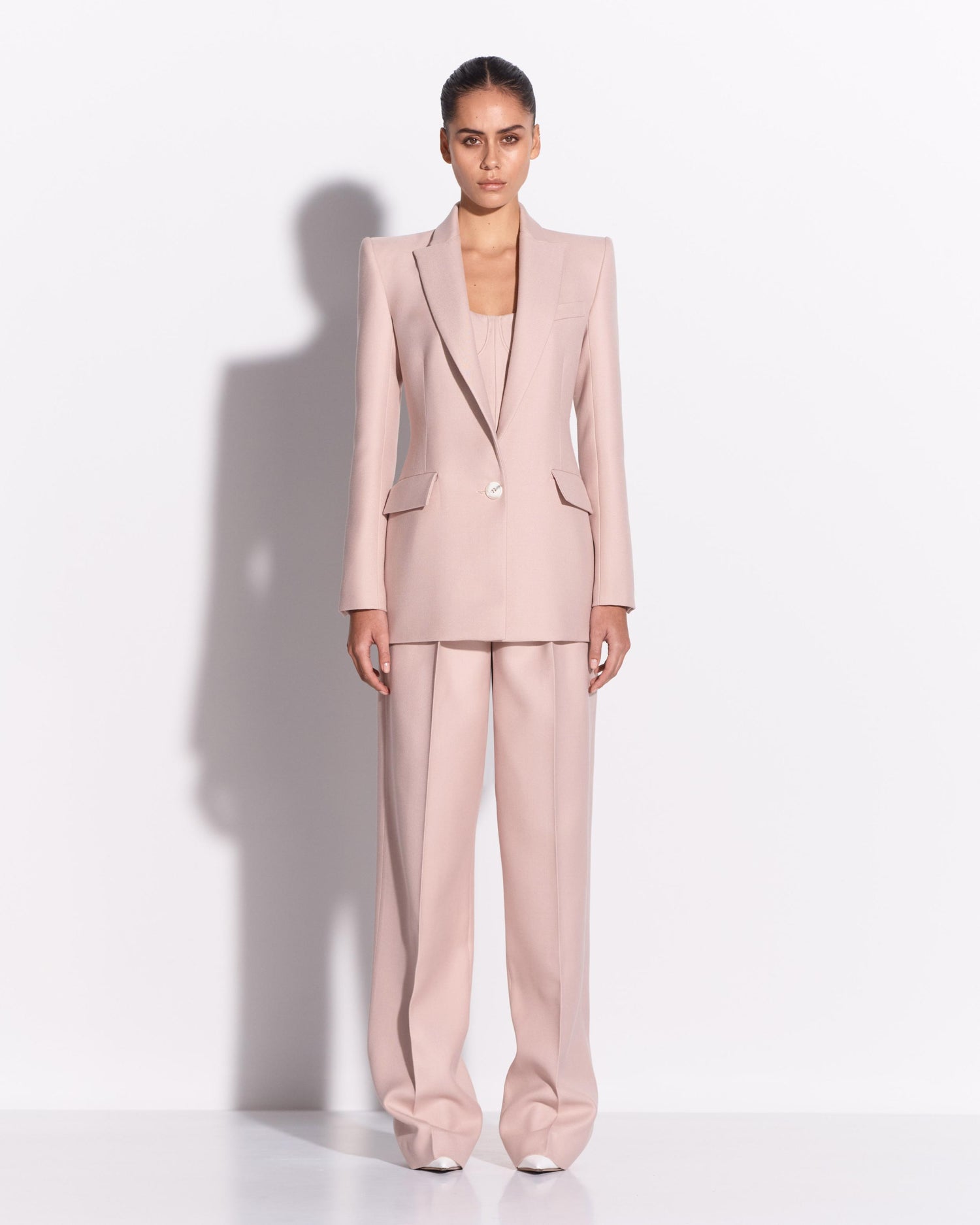 Single Breasted Fitted Blazer in Wool Suiting