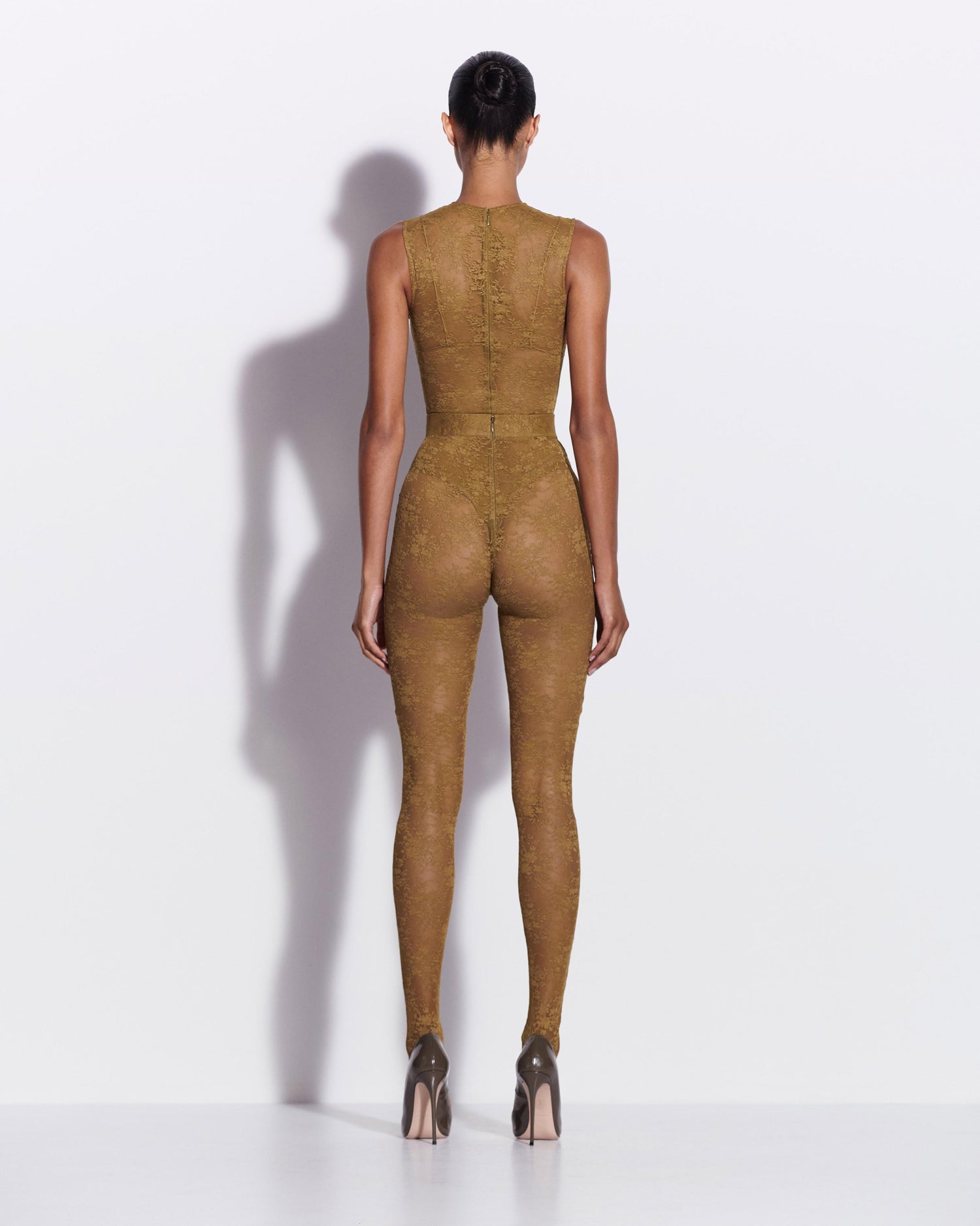 Sleeveless Bodysuit in Lace