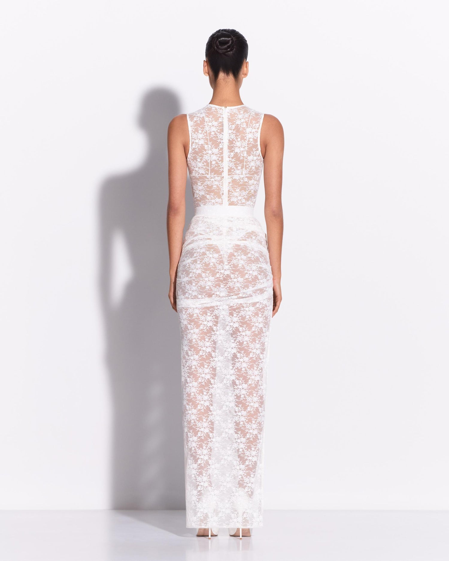 Sleeveless Bodysuit in Lace