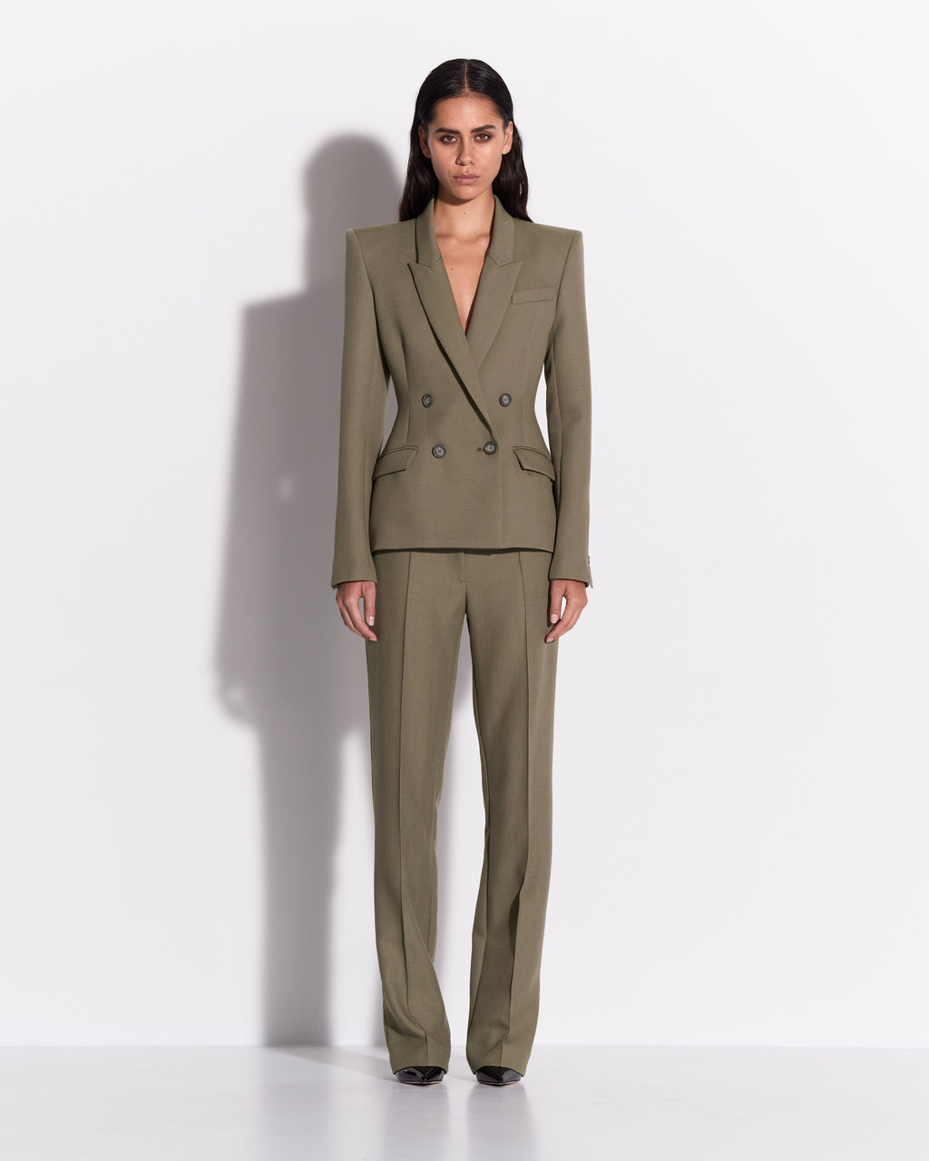 Straight Trouser in Wool Suiting