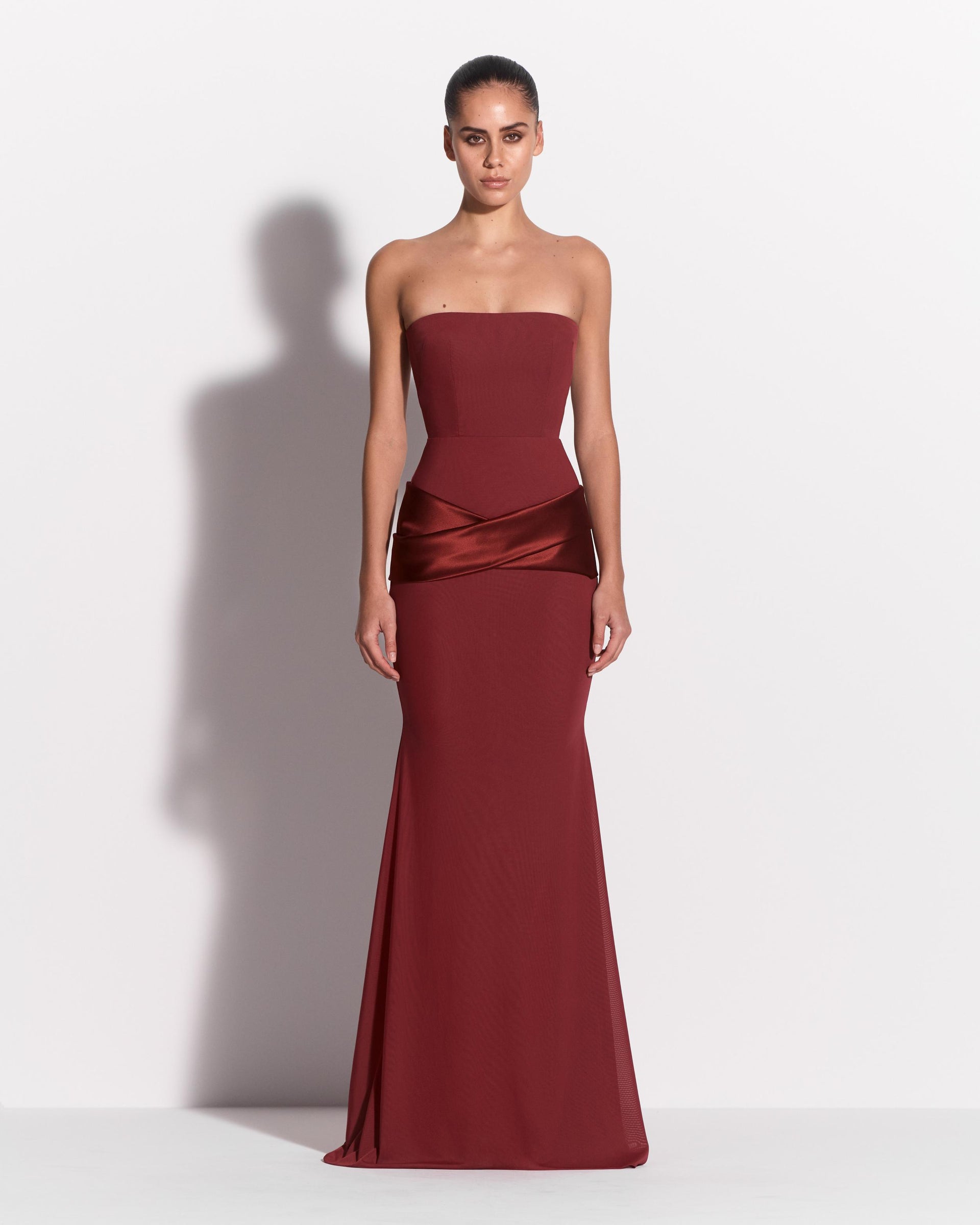 Strapless Gown in Stretch Mesh, Port