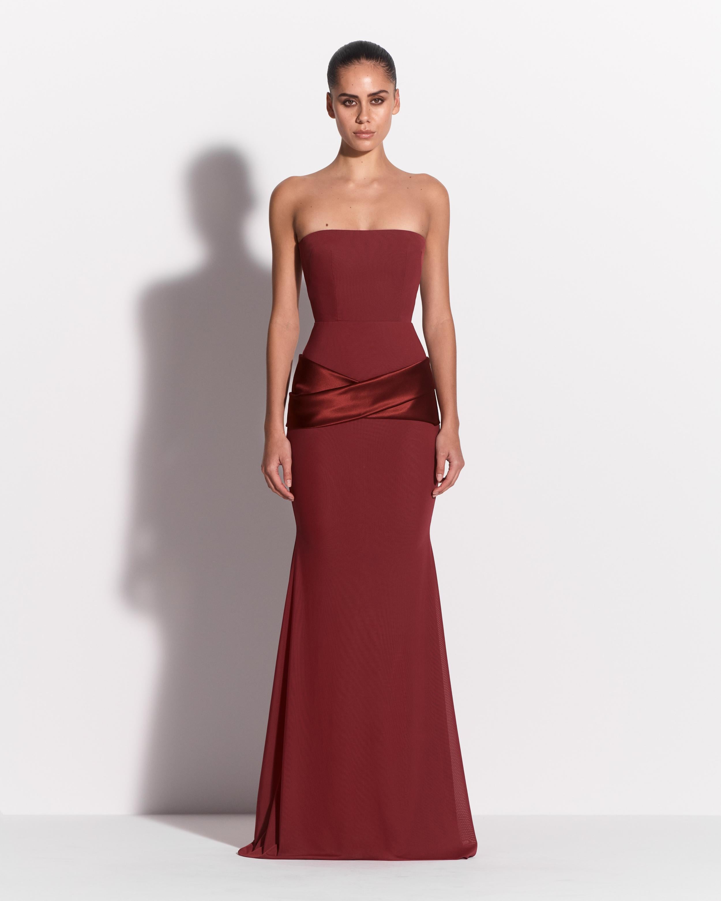 Strapless Gown in Stretch Mesh