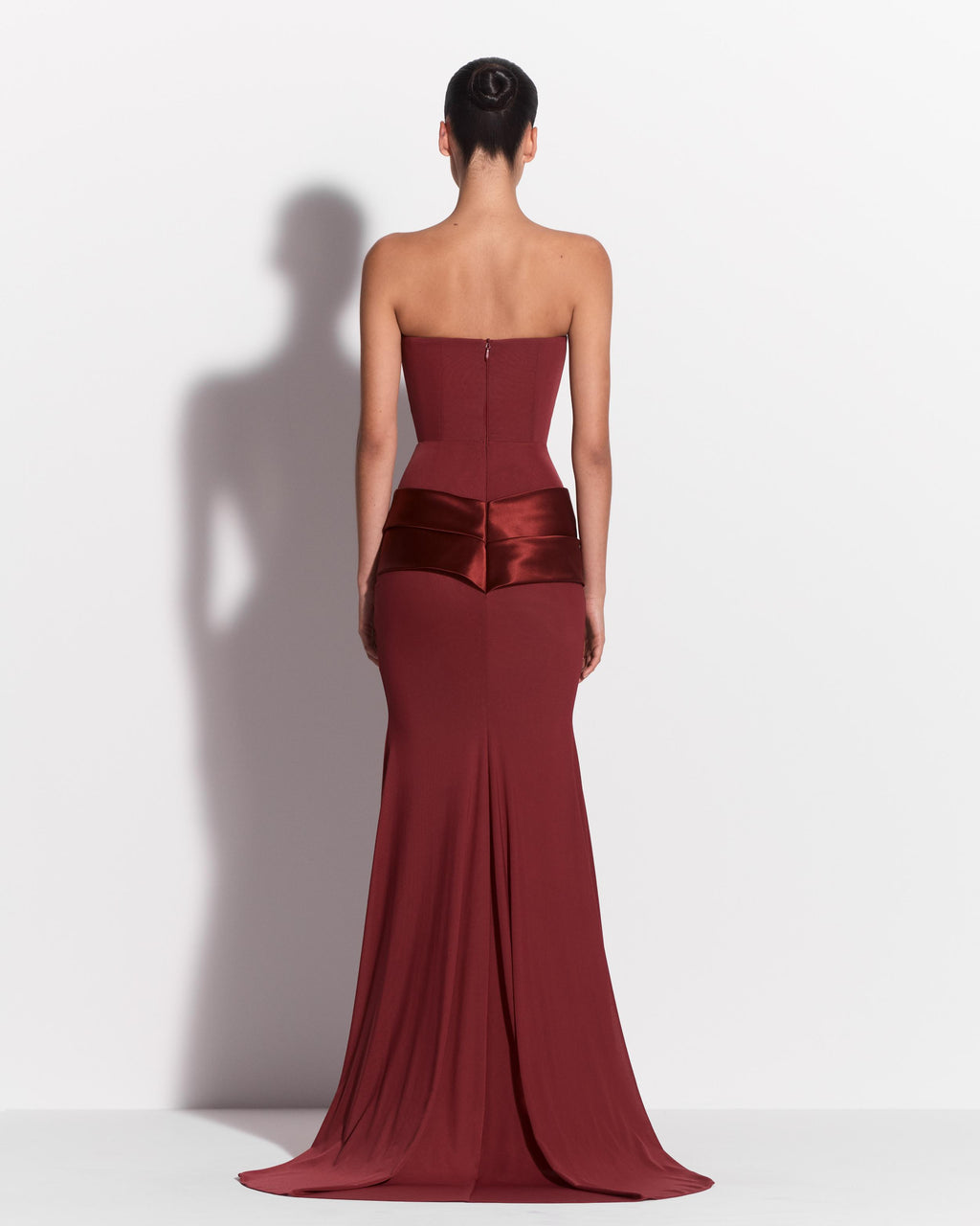 Strapless Gown in Stretch Mesh
