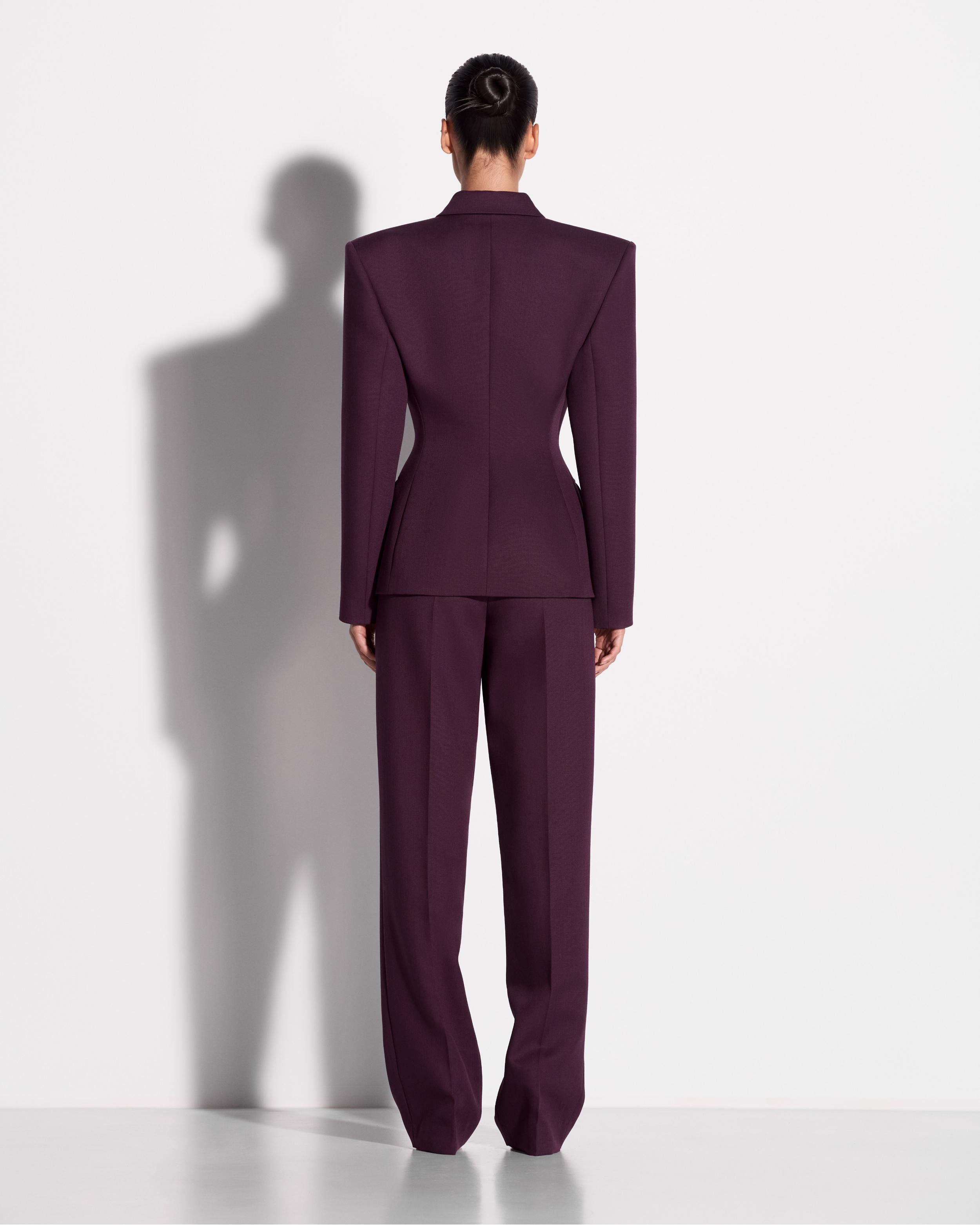 Tapered Trouser in Wool Suiting