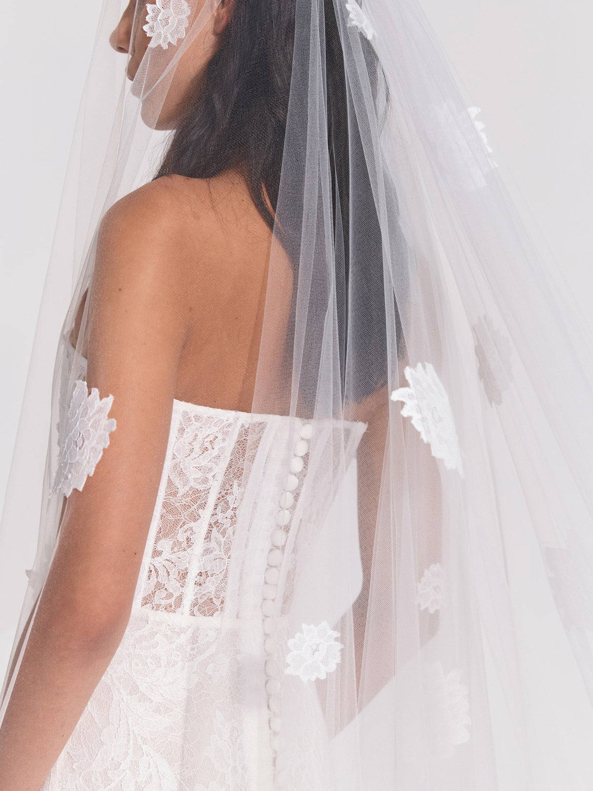 Veil With Lace Applique