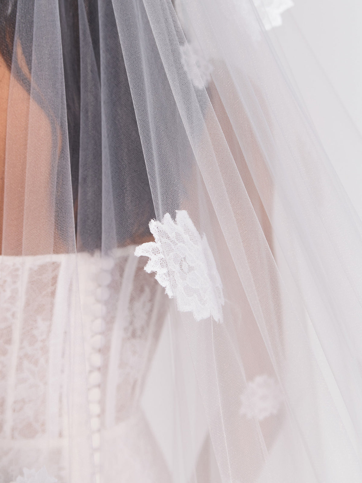 Veil With Lace Applique