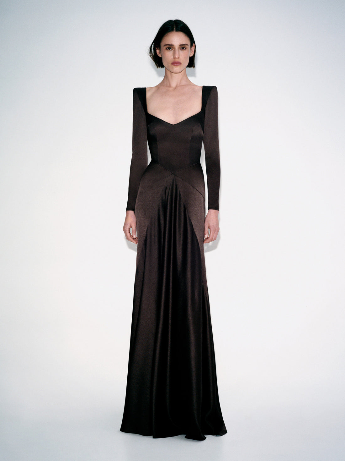 Alex Perry PF26 — Look 33