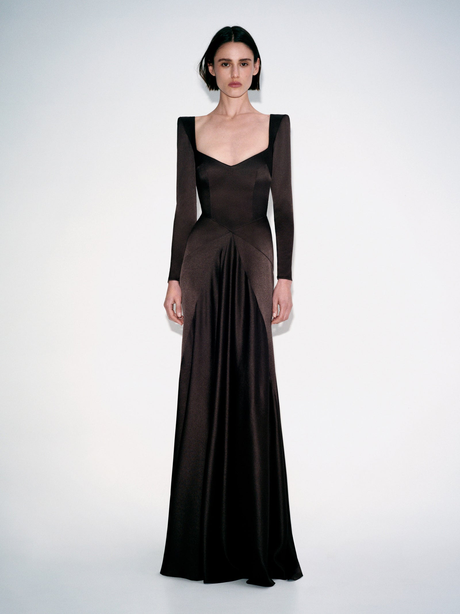 Alex Perry PF26 — Look 33