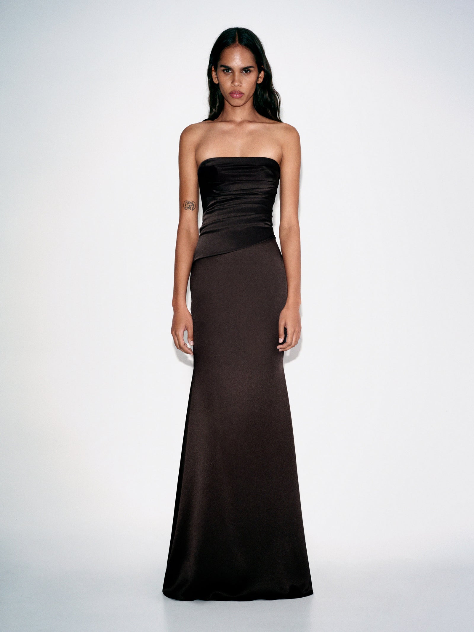 Alex Perry PF26 — Look 34