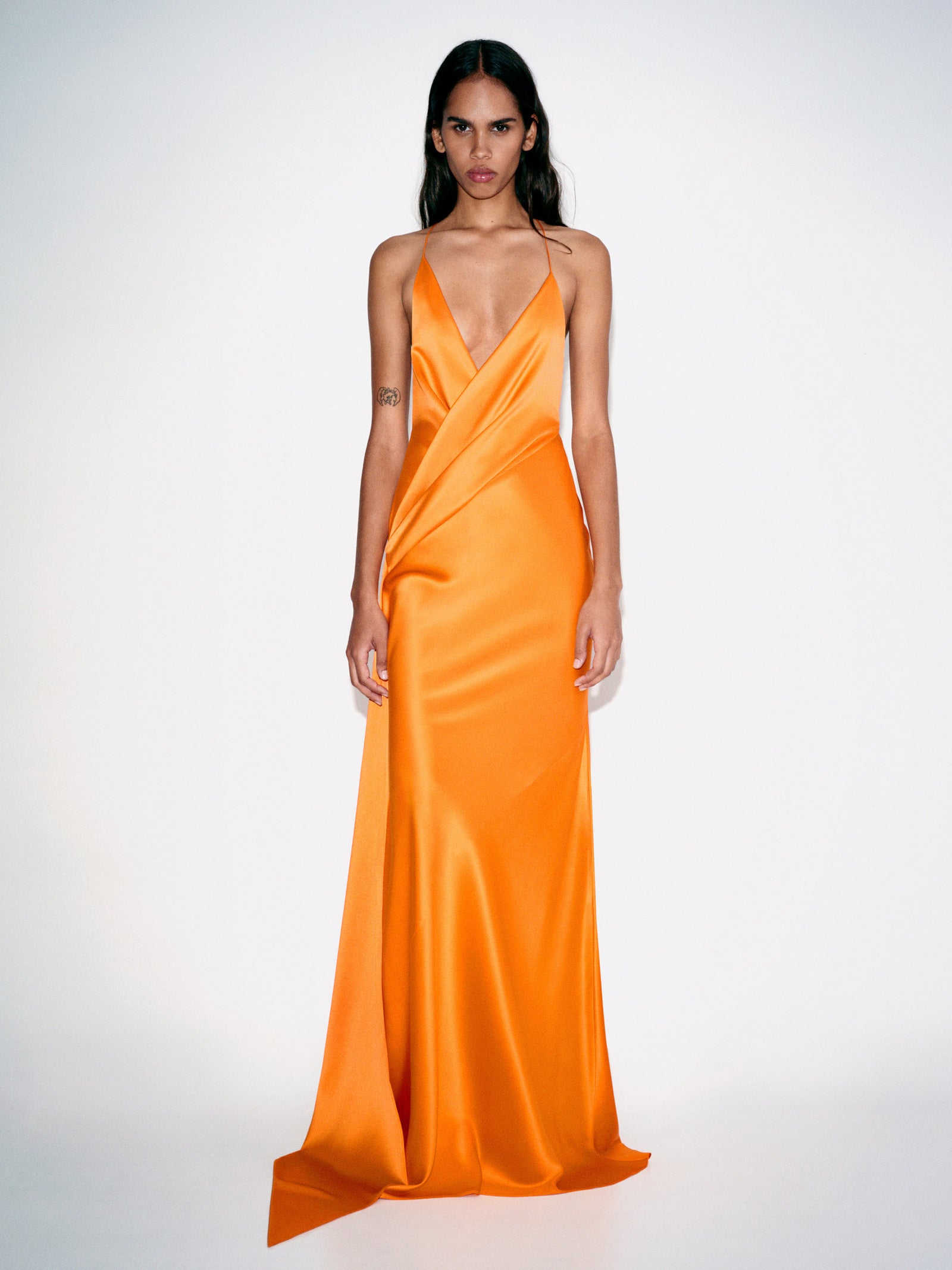 Alex Perry PF26 — Look 43