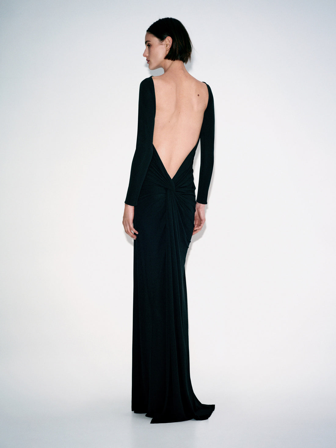 Alex Perry Pre Fall 2026 Look 52 — Long Sleeve Open Back Gown in Dry Jersey